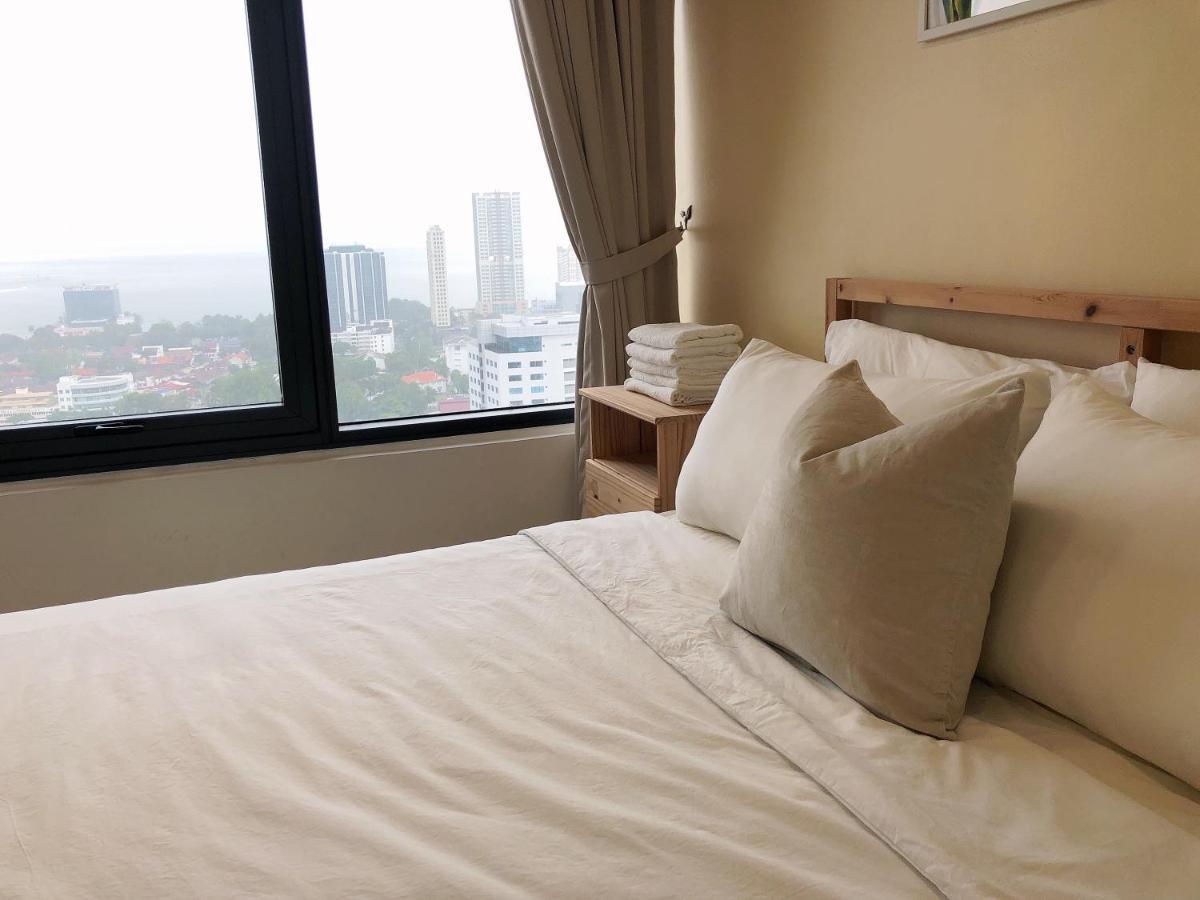 Tropicana 218 Macalister Netflix Seaview George Town Buitenkant foto