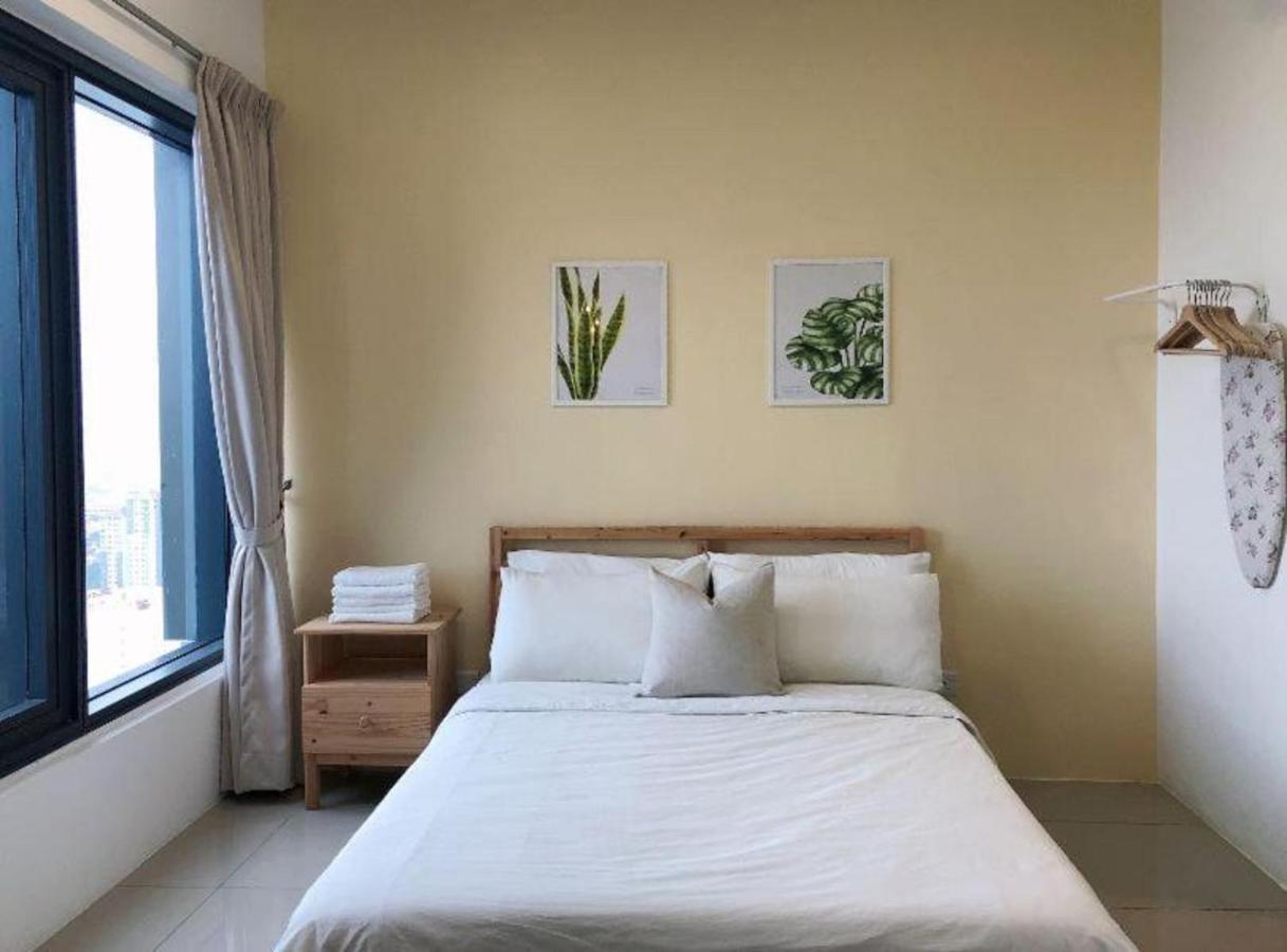 Tropicana 218 Macalister Netflix Seaview George Town Buitenkant foto